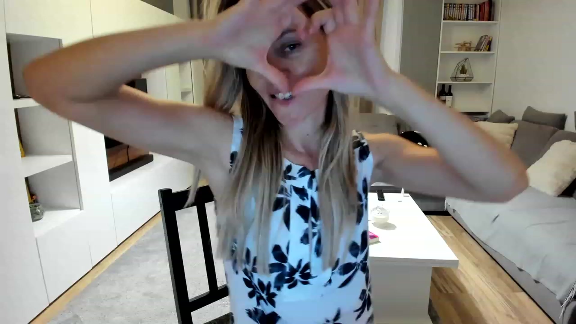 Gallery image thumbnail from DebraPaige's myfreecams stream on, 08/12/2023, 11:10 image 7 of 20