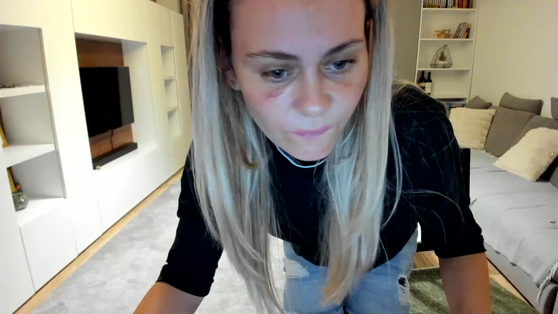 Gallery image thumbnail from DebraPaige's myfreecams stream on, 08/12/2023, 18:52 image 6 of 20