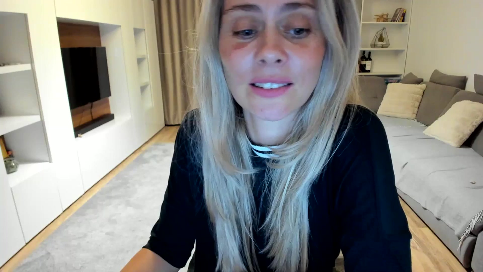 Gallery image thumbnail from DebraPaige's myfreecams stream on, 08/12/2023, 18:52 image 20 of 20