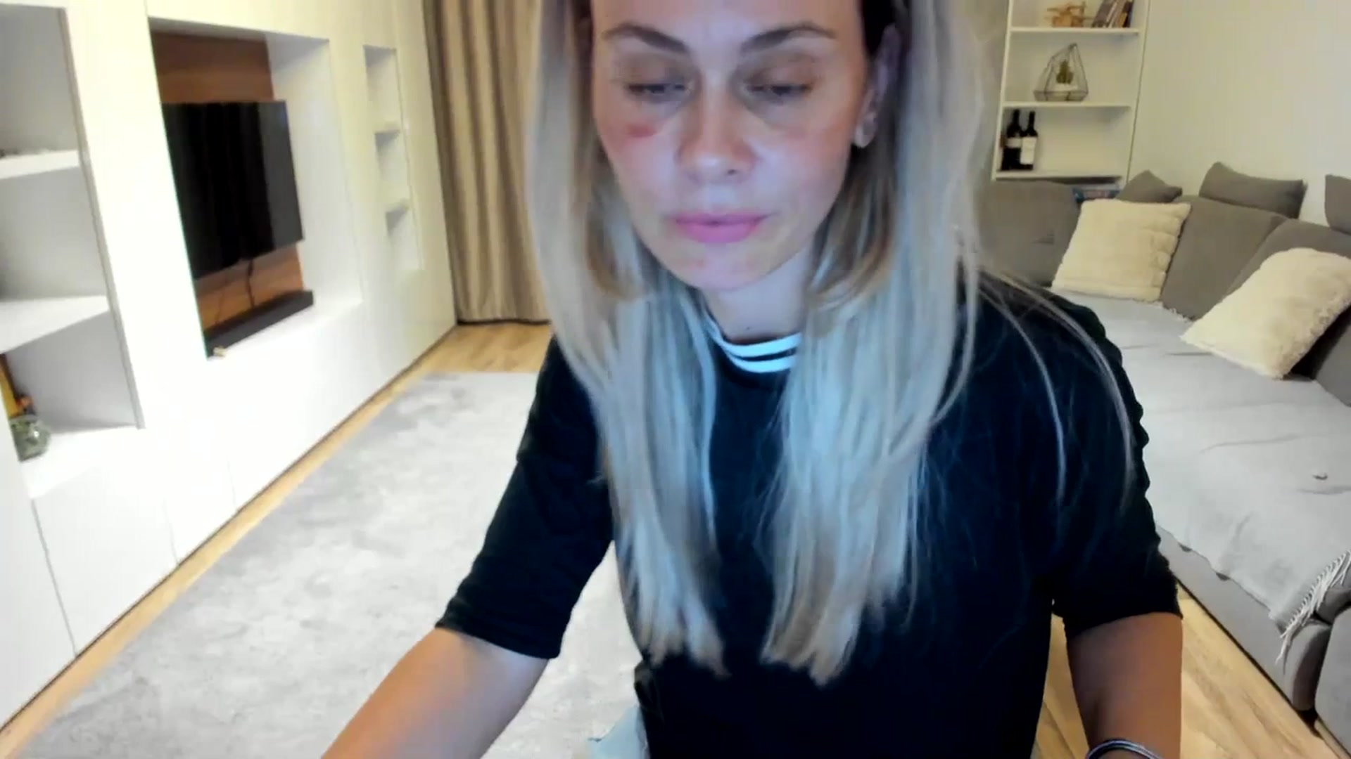 Gallery image thumbnail from DebraPaige's myfreecams stream on, 08/12/2023, 18:52 image 10 of 20