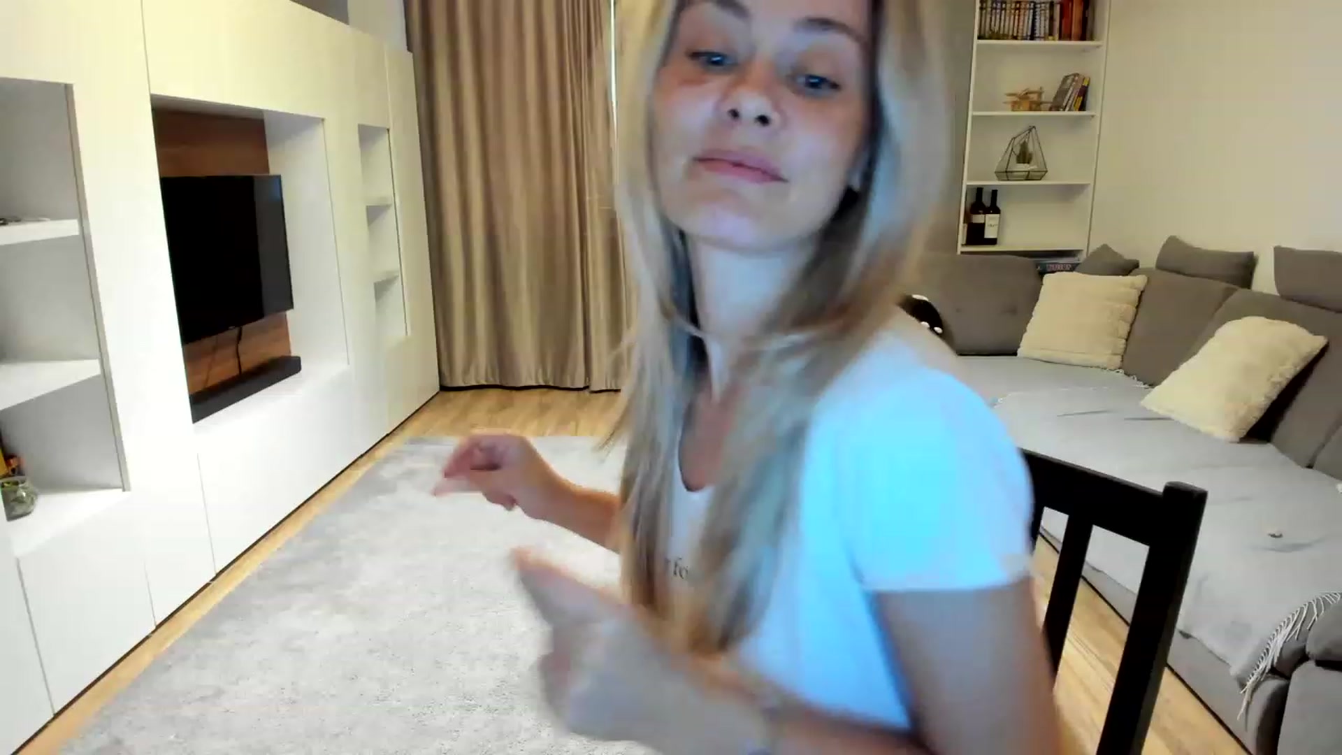 Gallery image thumbnail from DebraPaige's myfreecams stream on, 08/13/2023, 08:58 image 7 of 20