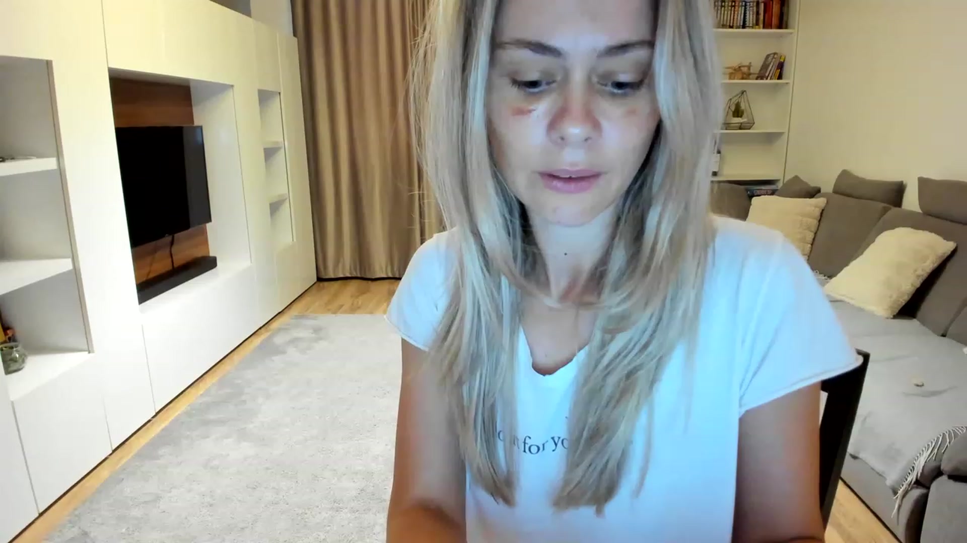 Gallery image thumbnail from DebraPaige's myfreecams stream on, 08/13/2023, 08:58 image 8 of 20