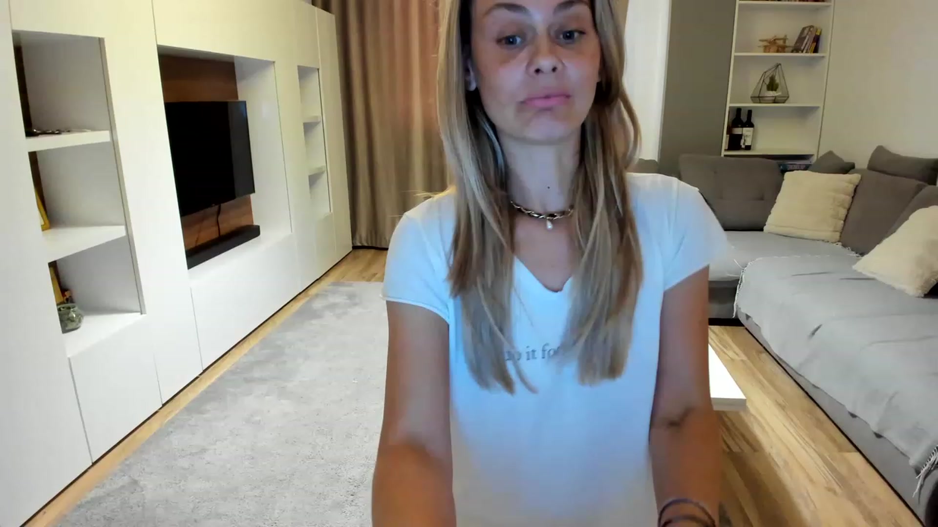 Gallery image thumbnail from DebraPaige's myfreecams stream on, 08/13/2023, 14:12 image 5 of 20