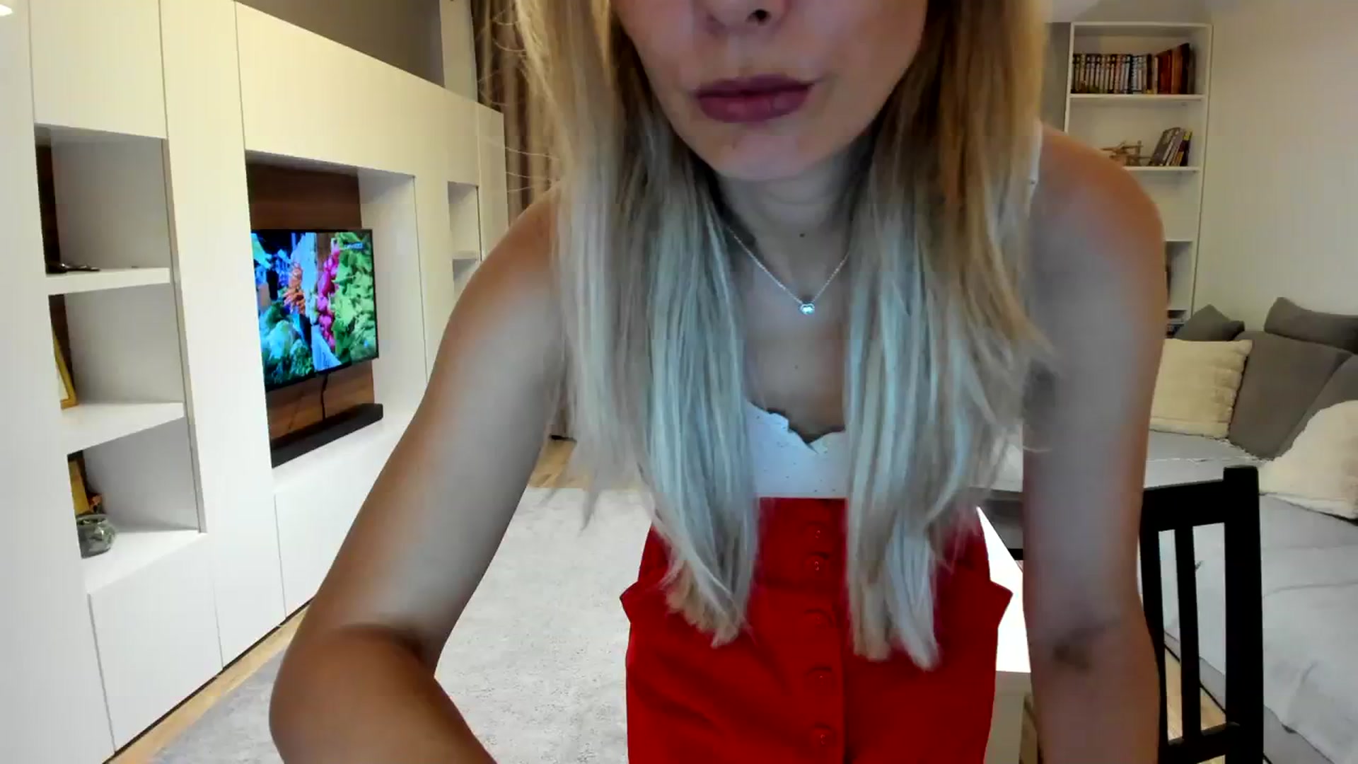 Gallery image thumbnail from DebraPaige's myfreecams stream on, 08/17/2023, 07:57 image 6 of 20