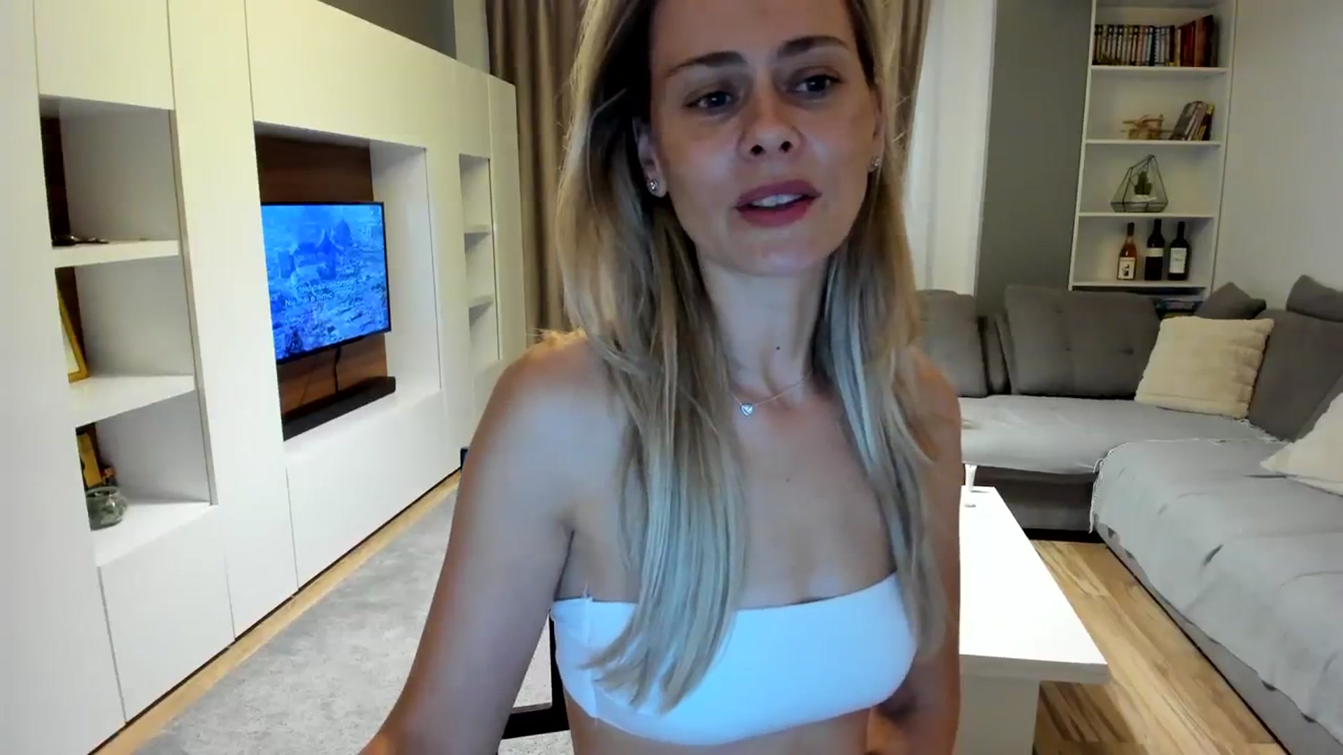 Gallery image thumbnail from DebraPaige's myfreecams stream on, 08/17/2023, 09:29 image 16 of 20