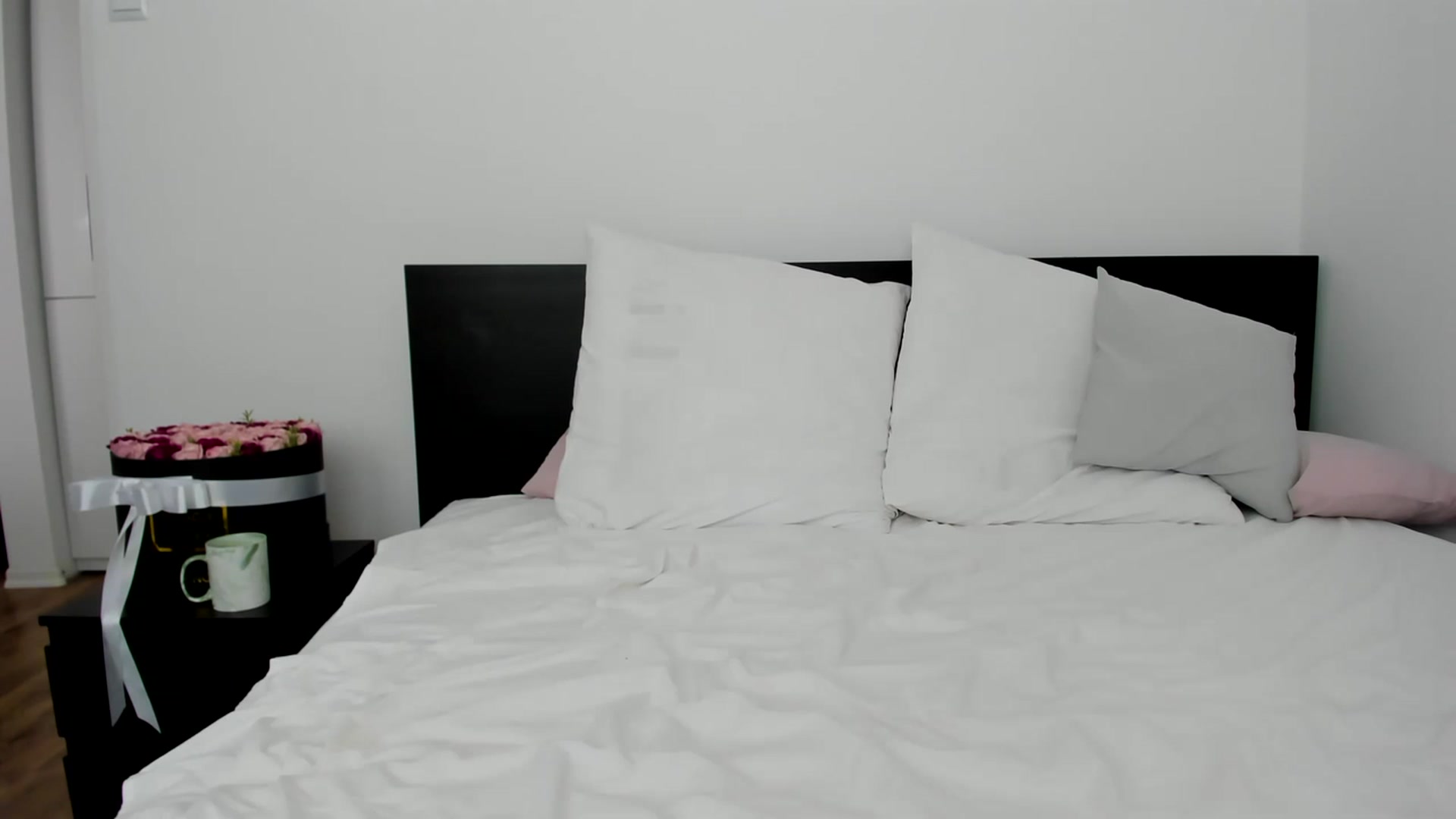 Gallery image thumbnail from DebraPaige's myfreecams stream on, 08/29/2023, 09:41 image 6 of 20