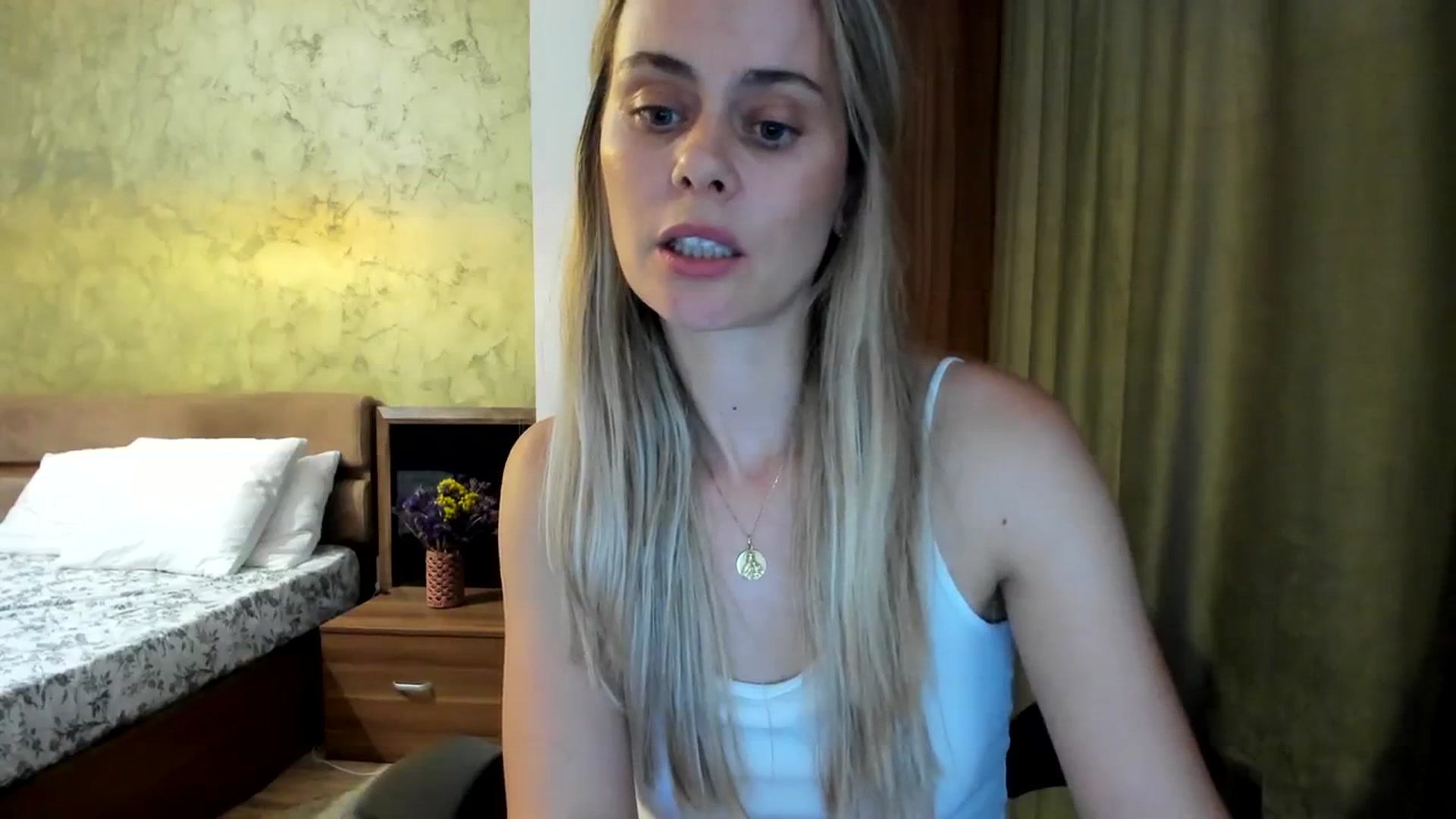 Gallery image thumbnail from DebyPaige's myfreecams stream on, 09/02/2023, 13:18 image 19 of 20
