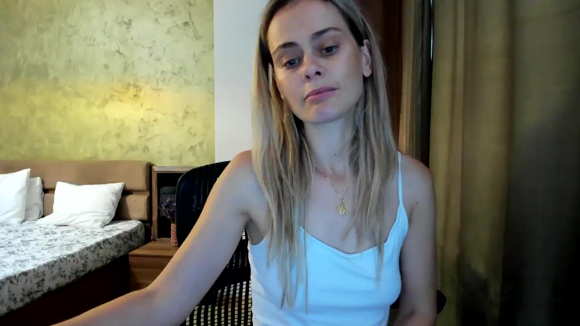 Gallery image thumbnail from DebyPaige's myfreecams stream on, 09/03/2023, 10:21 image 15 of 20