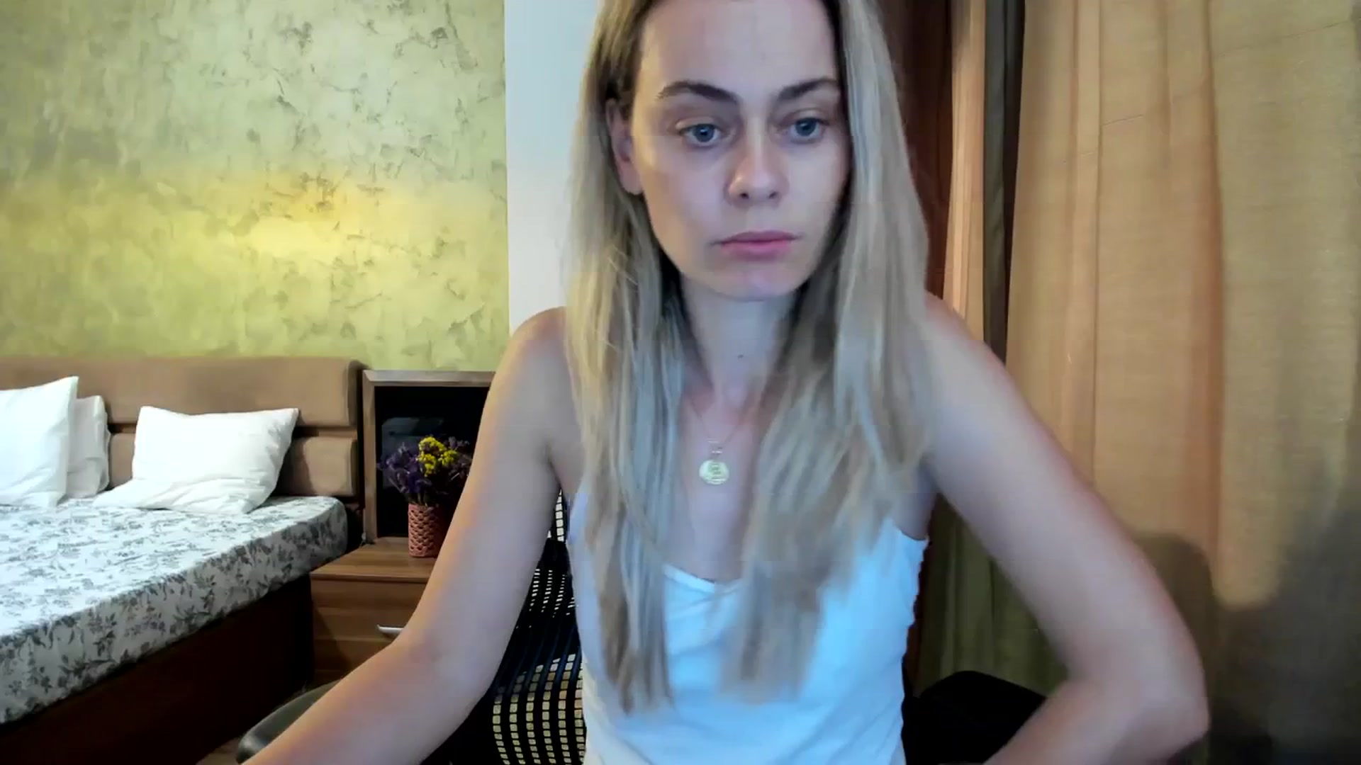 Gallery image thumbnail from DebyPaige's myfreecams stream on, 09/03/2023, 10:21 image 2 of 20