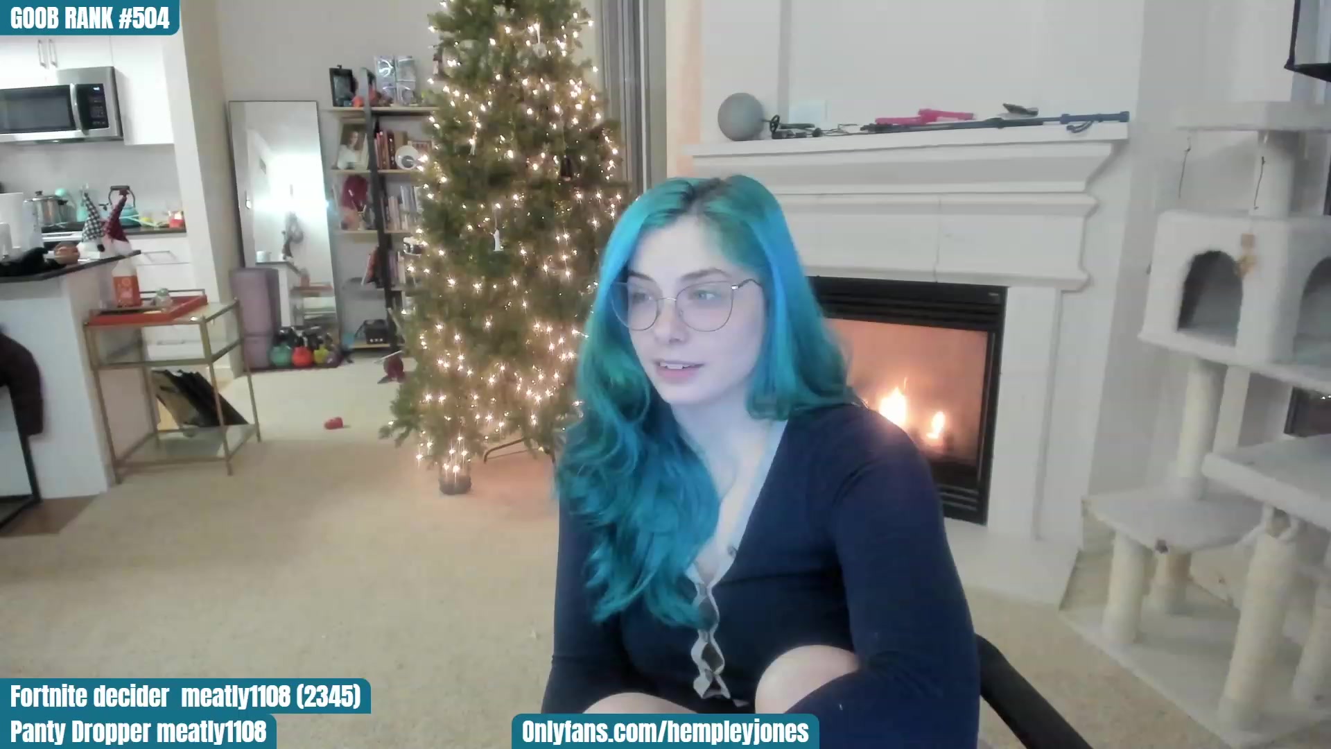Gallery image thumbnail from DeckyourBalls's myfreecams stream on, 12/02/2022, 01:24 image 4 of 20
