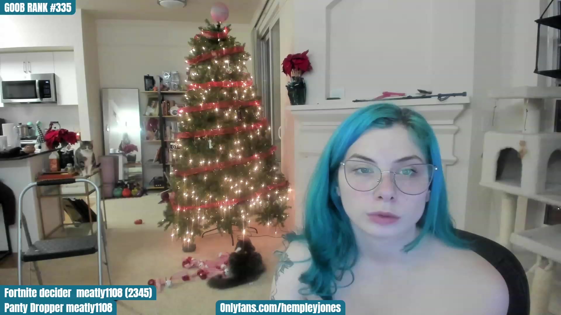 Gallery image thumbnail from DeckyourBalls's myfreecams stream on, 12/02/2022, 02:45 image 6 of 20
