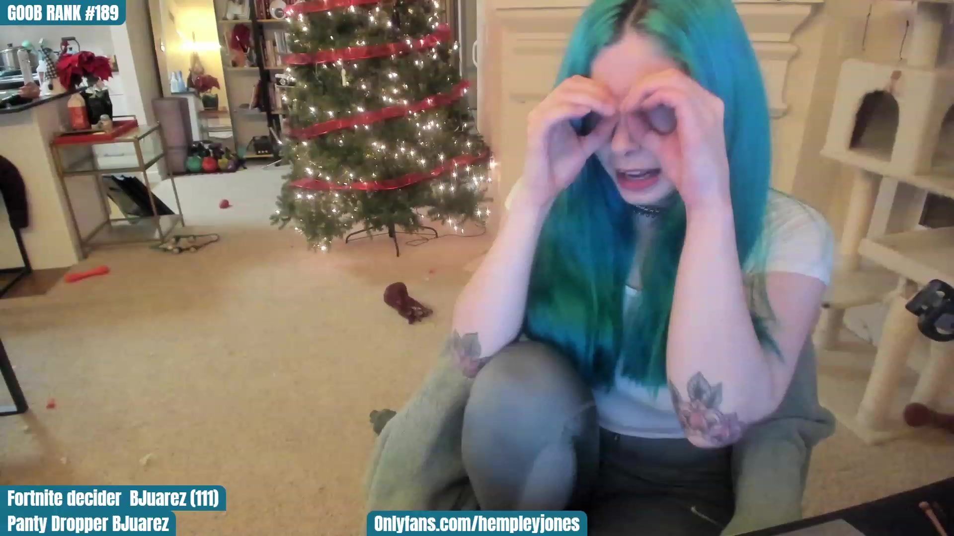 Gallery image thumbnail from DeckyourBalls's myfreecams stream on, 12/03/2022, 01:52 image 8 of 20