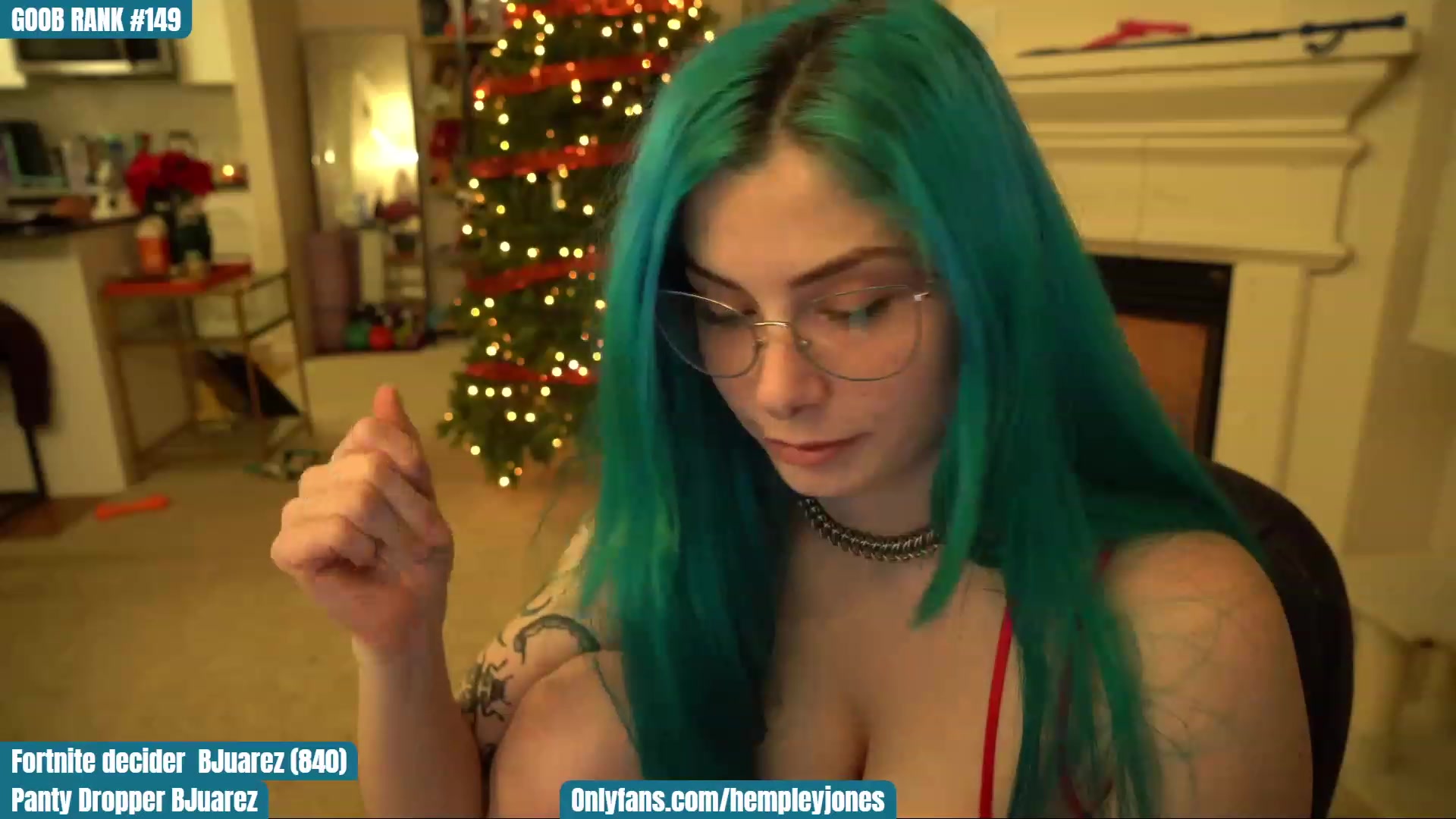 Gallery image thumbnail from DeckyourBalls's myfreecams stream on, 12/03/2022, 02:17 image 16 of 20