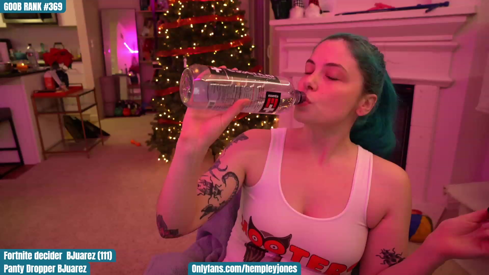 Gallery image thumbnail from DeckyourBalls's myfreecams stream on, 12/07/2022, 02:26 image 11 of 20