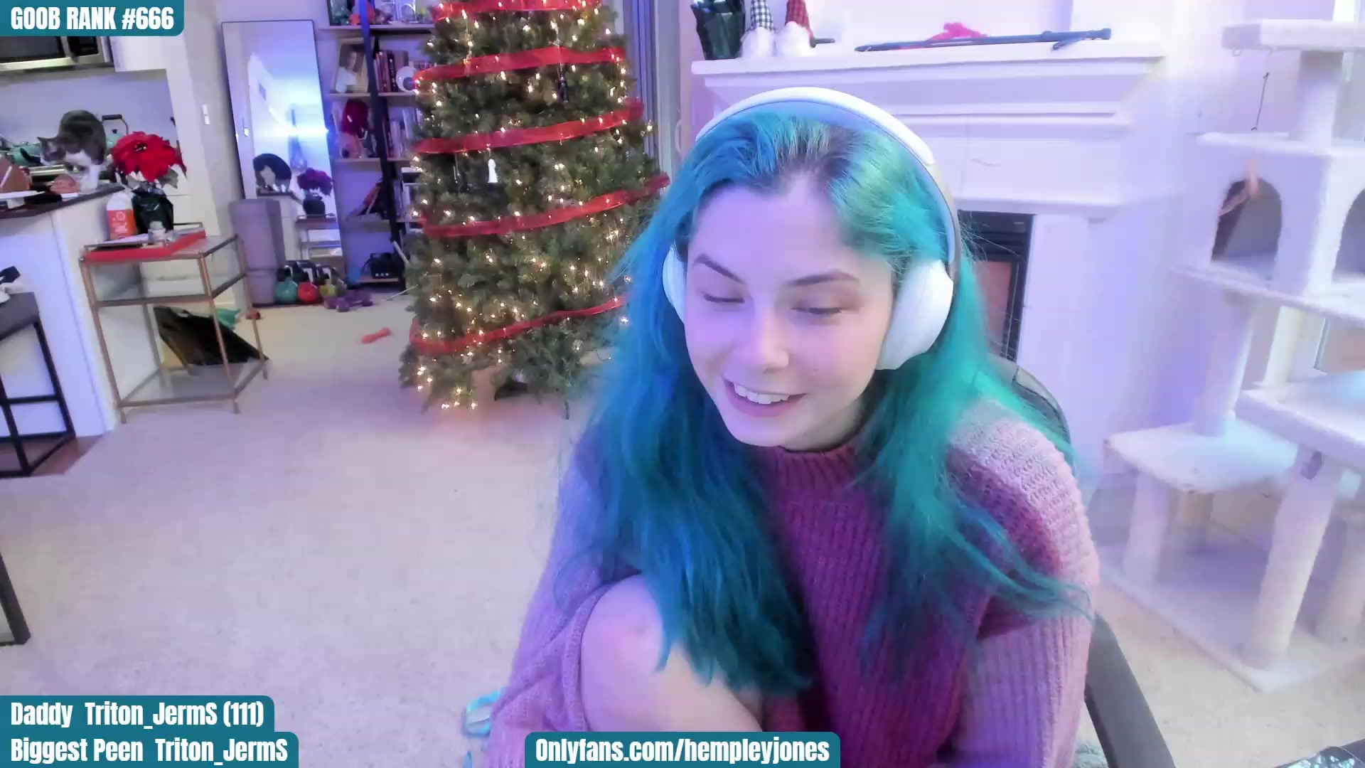 Gallery image thumbnail from DeckyourBalls's myfreecams stream on, 12/10/2022, 20:17 image 20 of 20