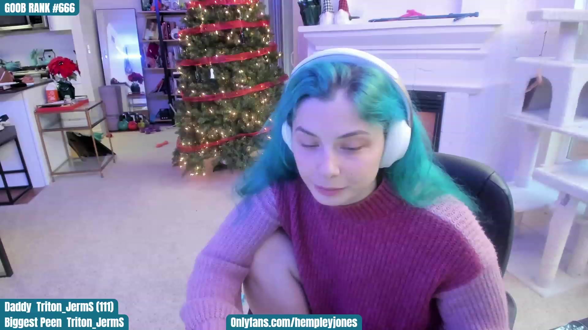 Gallery image thumbnail from DeckyourBalls's myfreecams stream on, 12/10/2022, 20:55 image 1 of 20