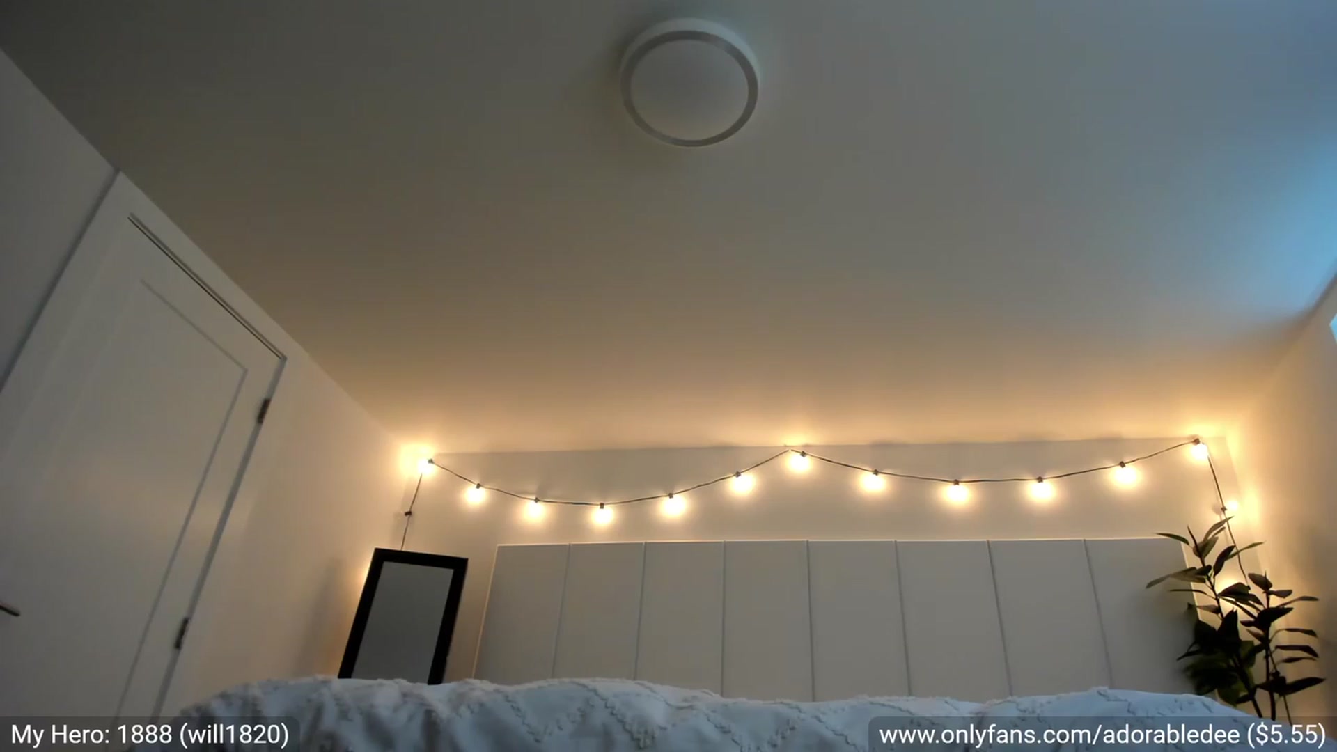 Gallery image thumbnail from Dee8Years's myfreecams stream on, 04/02/2023, 01:01 image 15 of 20