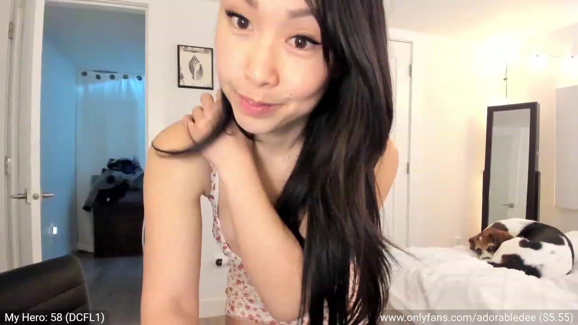 Gallery image thumbnail from Dee8Years's myfreecams stream on, 04/05/2023, 19:56 image 10 of 20
