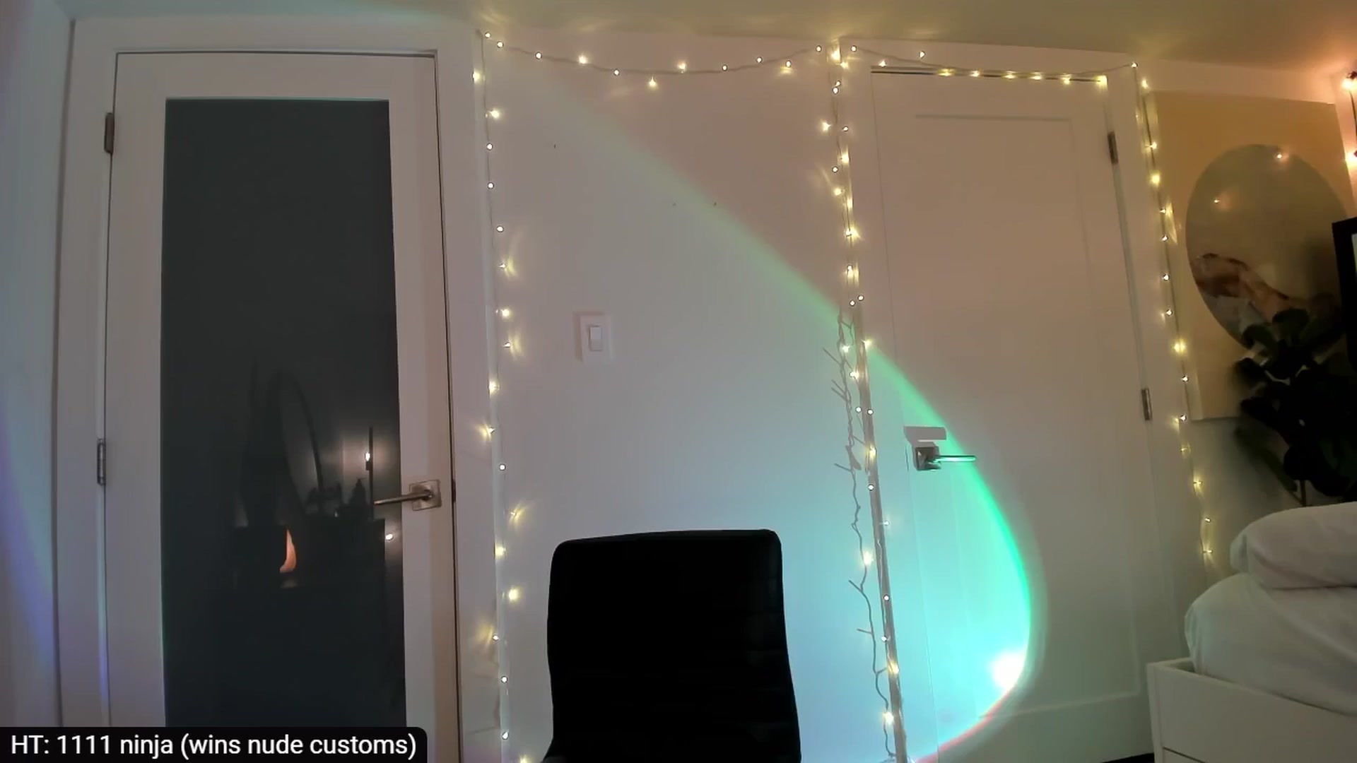 Gallery image thumbnail from Dee9Years's myfreecams stream on, 04/26/2024, 01:40 image 1 of 20