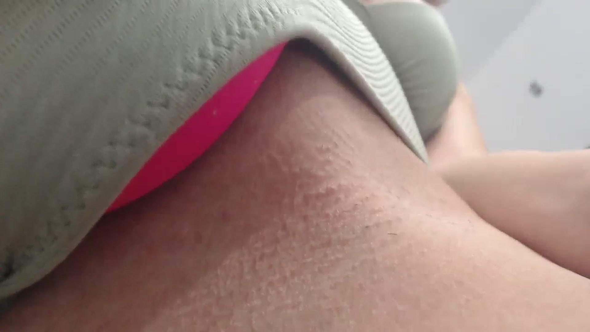 Gallery image thumbnail from DeeaDeea35's myfreecams stream on, 02/15/2024, 08:58 image 3 of 20