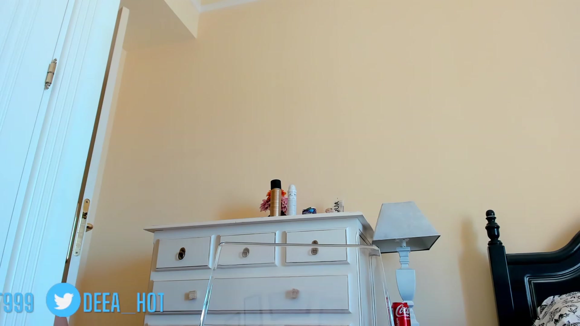 Gallery image thumbnail from DeeaHot99's myfreecams stream on, 08/03/2023, 10:52 image 11 of 20