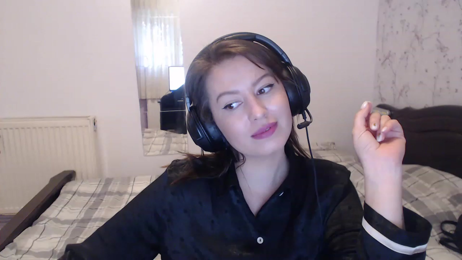 Gallery image thumbnail from Deeaadeea's myfreecams stream on, 02/19/2023, 13:13 image 1 of 20