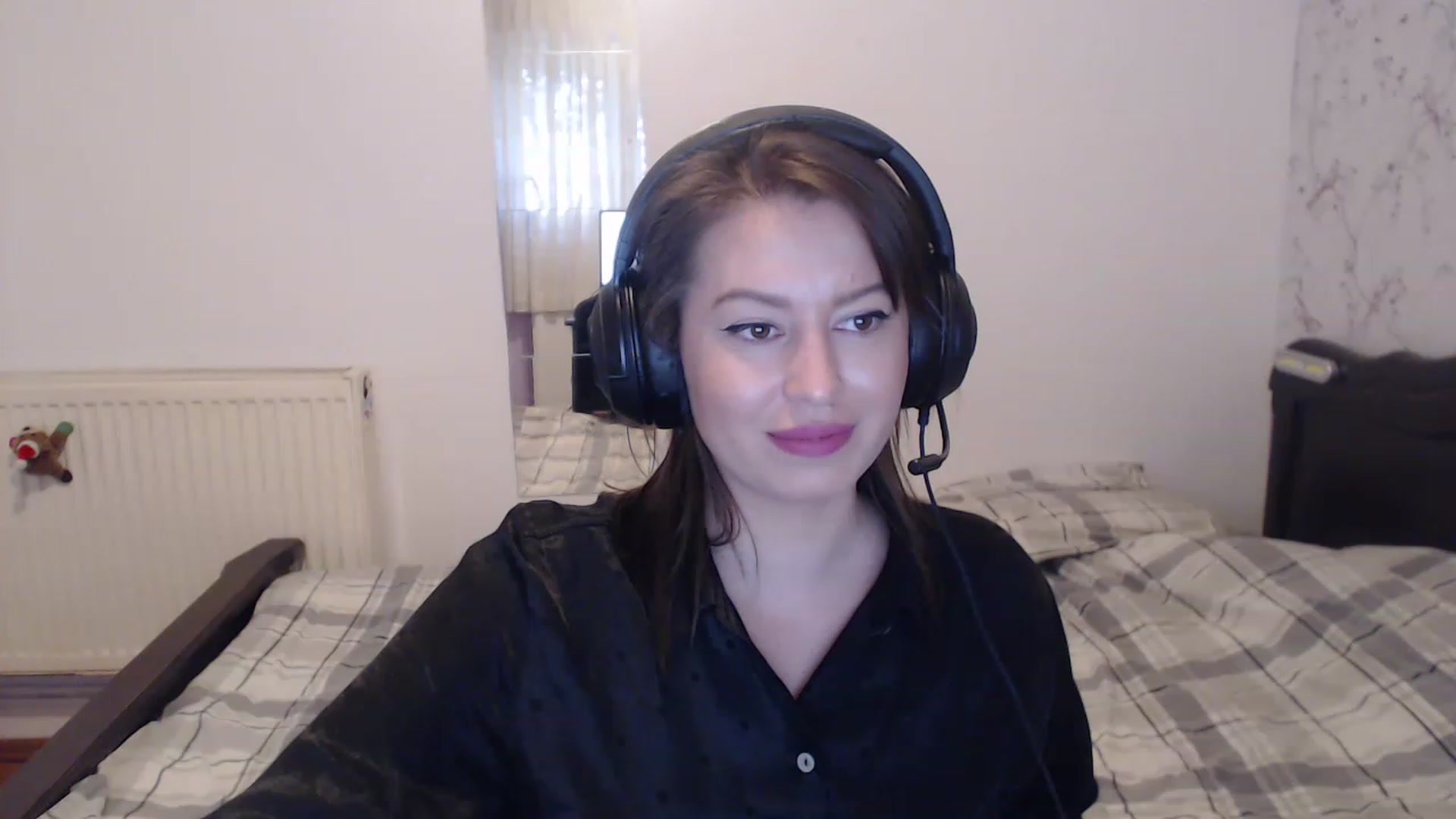 Gallery image thumbnail from Deeaadeea's myfreecams stream on, 02/19/2023, 13:13 image 3 of 20