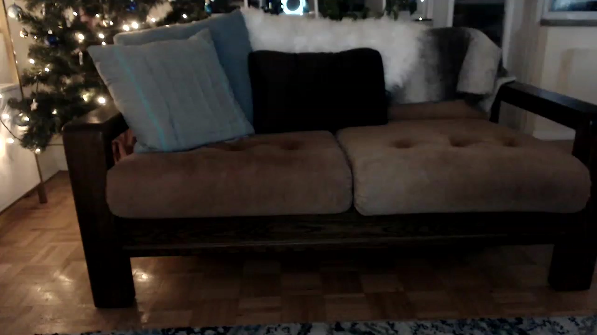 Gallery image thumbnail from Deeazepam's myfreecams stream on, 12/15/2022, 24:39 image 14 of 20