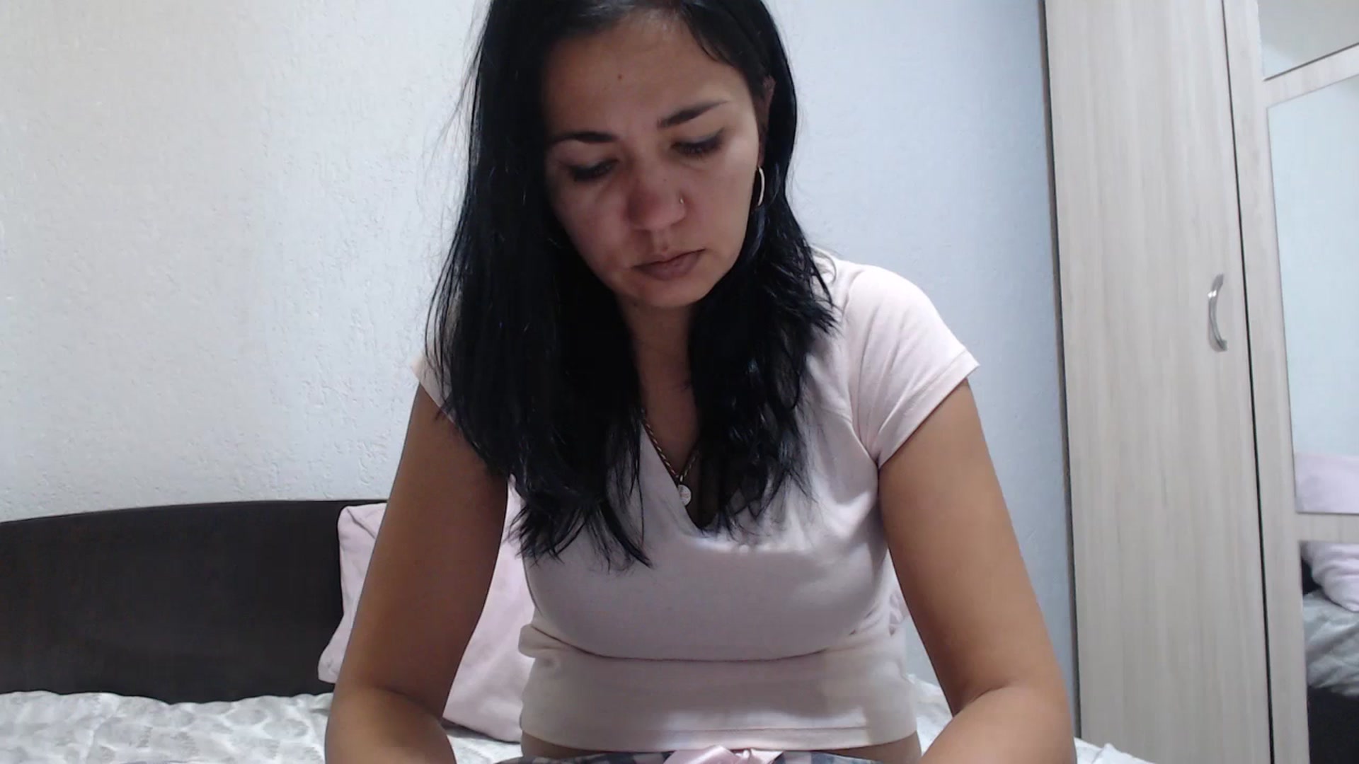Gallery image thumbnail from Deeelicious's myfreecams stream on, 11/28/2023, 13:29 image 1 of 20