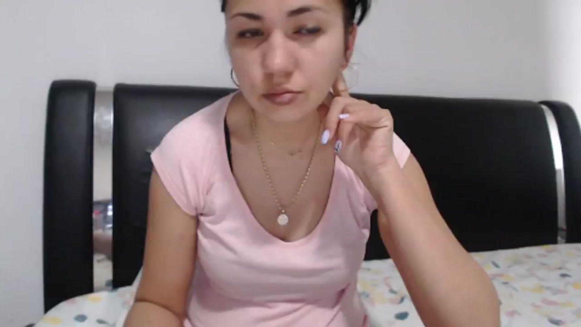 Gallery image thumbnail from Deeelicious's myfreecams stream on, 03/12/2024, 14:35 image 7 of 20
