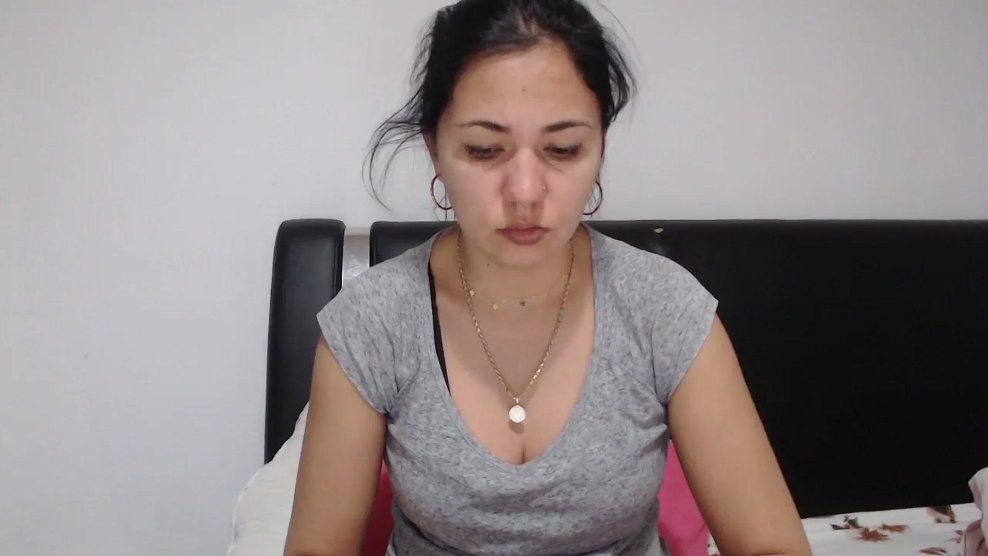 Gallery image thumbnail from Deeelicious's myfreecams stream on, 03/19/2024, 13:15 image 3 of 20