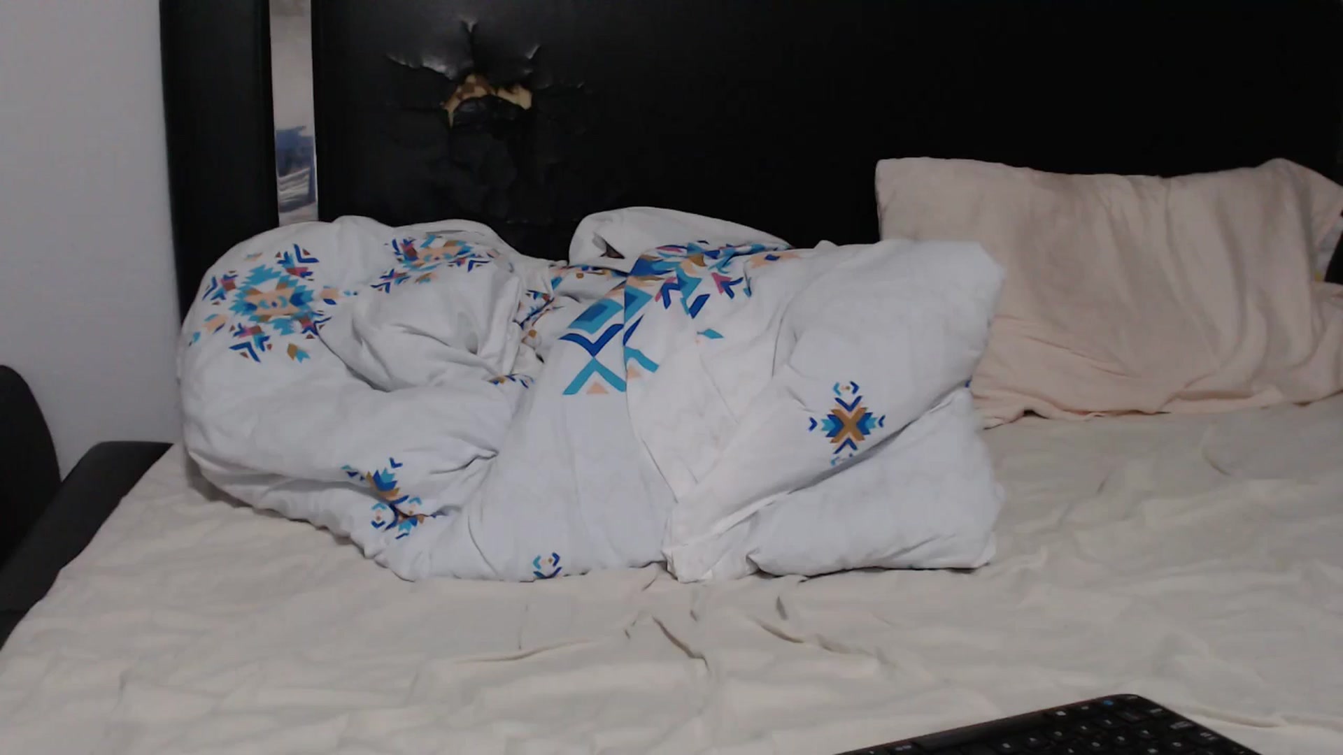 Gallery image thumbnail from Deeelicious's myfreecams stream on, 05/10/2024, 19:57 image 14 of 20