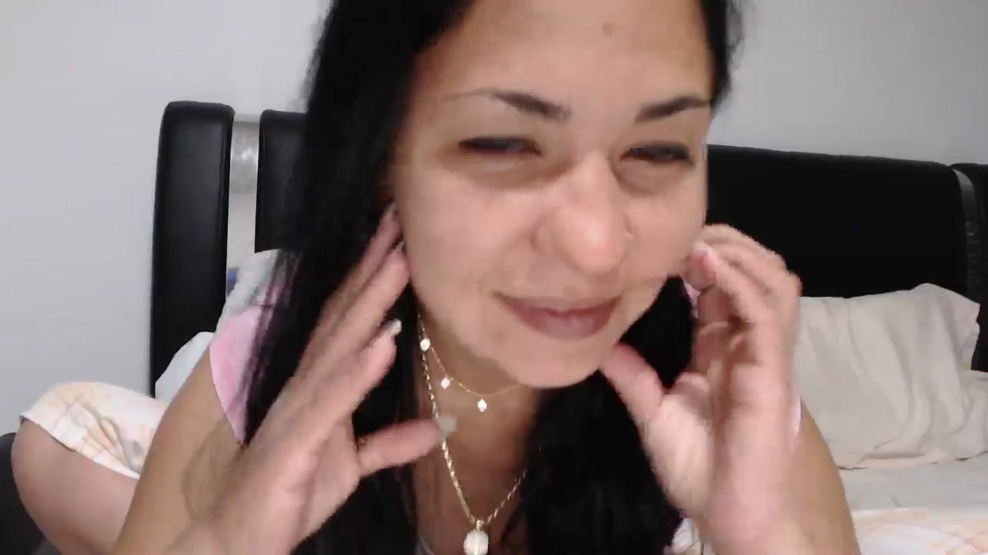 Gallery image thumbnail from Deeelicious's myfreecams stream on, 05/10/2024, 19:57 image 2 of 20