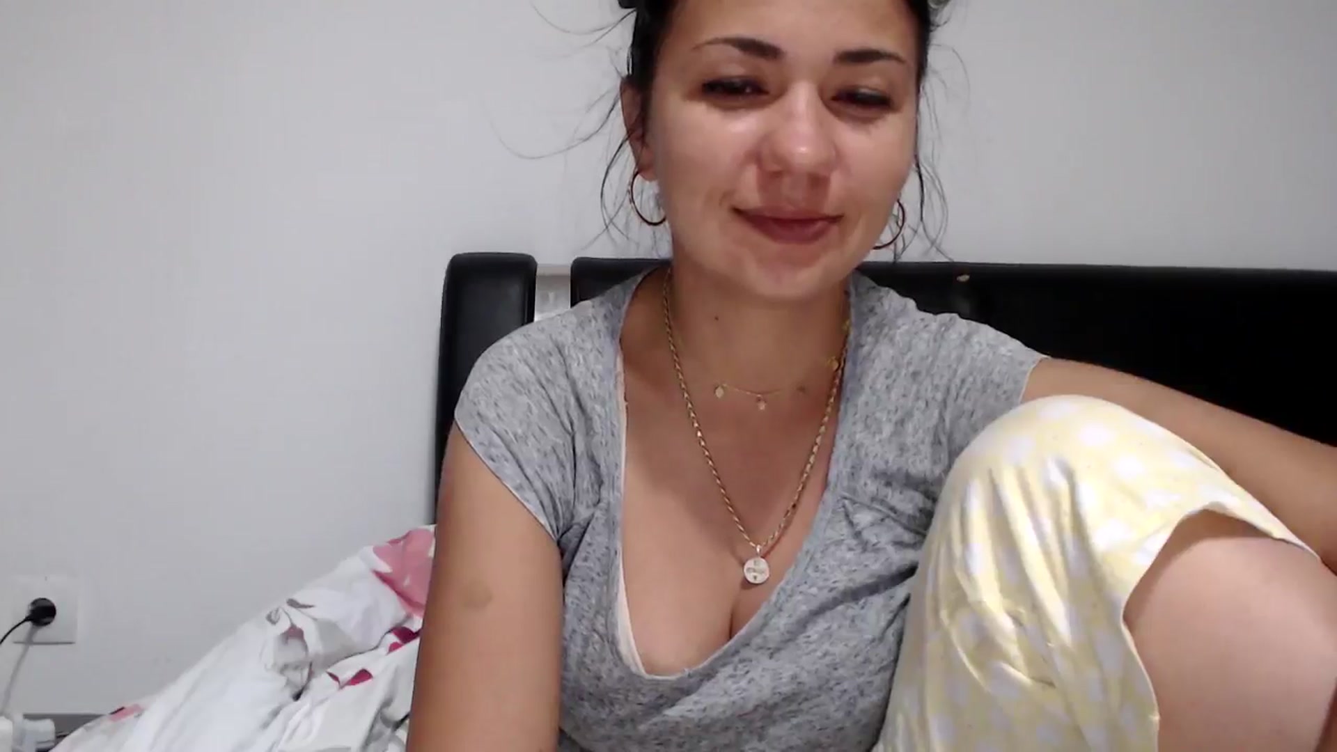 Gallery image thumbnail from Deeelicious's myfreecams stream on, 05/31/2024, 21:45 image 18 of 20