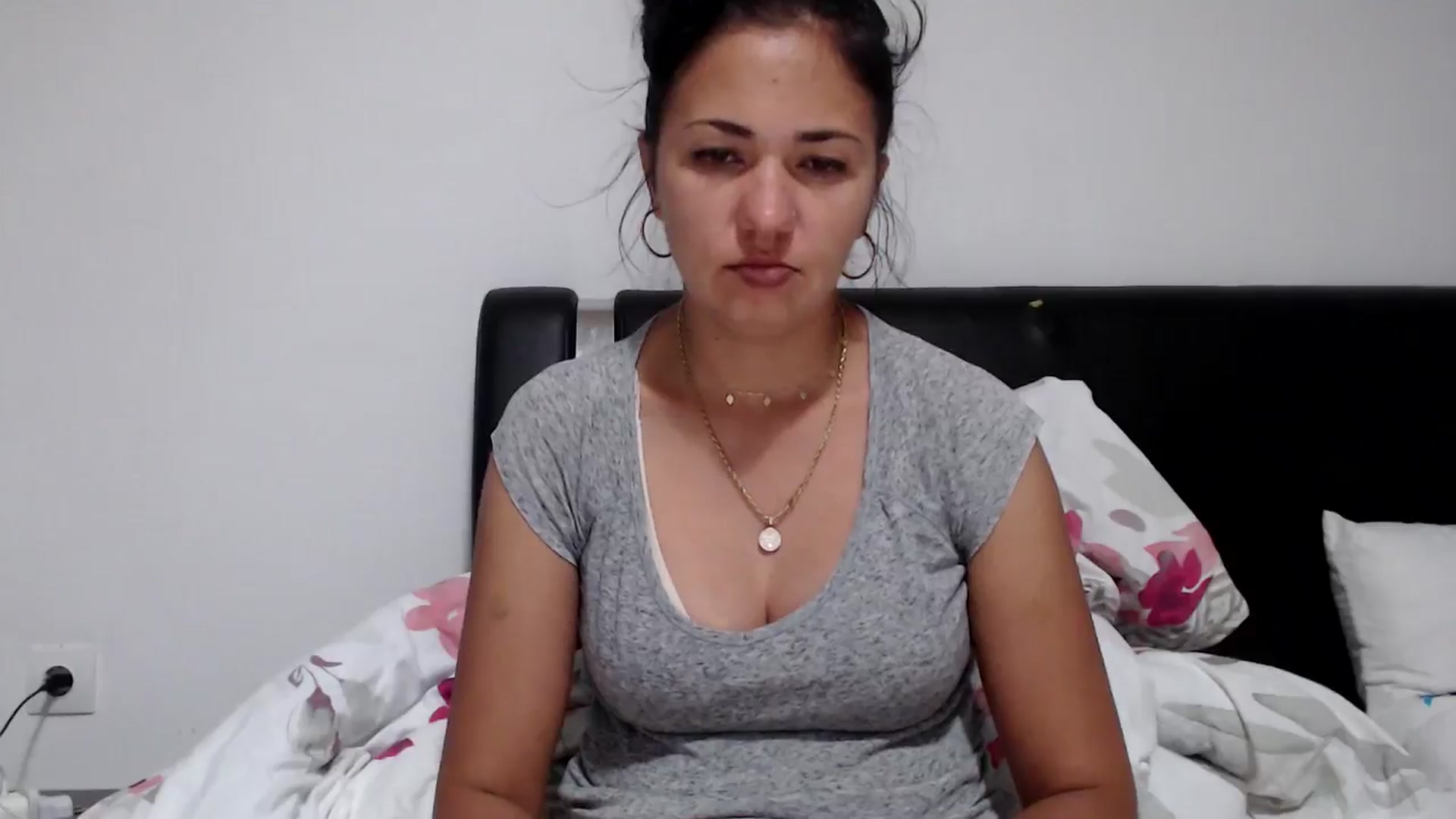 Gallery image thumbnail from Deeelicious's myfreecams stream on, 05/31/2024, 21:45 image 5 of 20
