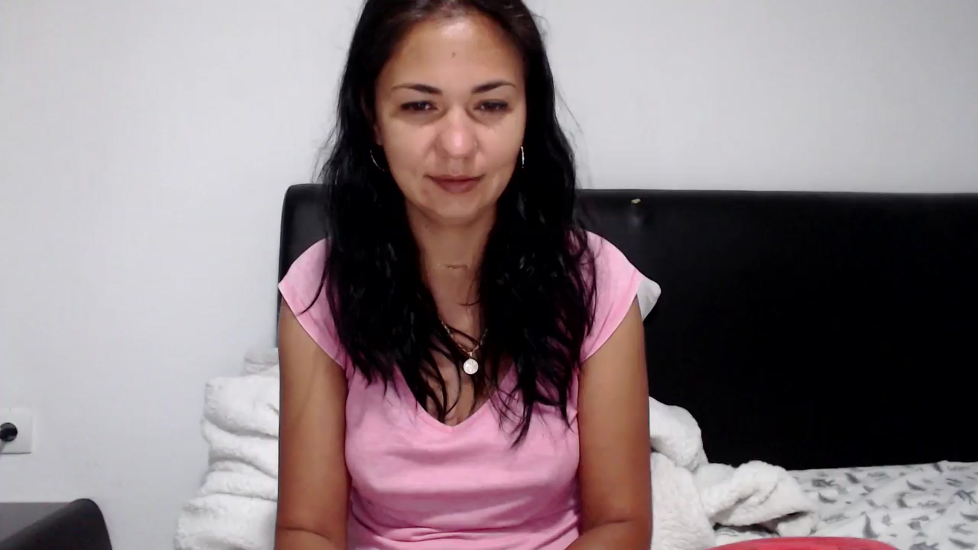 Gallery image thumbnail from Deeelicious's myfreecams stream on, 07/04/2024, 04:19 image 11 of 20