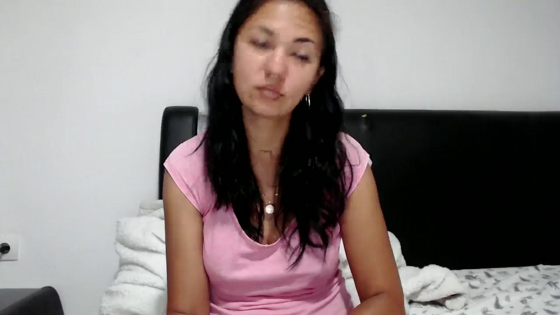 Gallery image thumbnail from Deeelicious's myfreecams stream on, 07/04/2024, 04:19 image 10 of 20