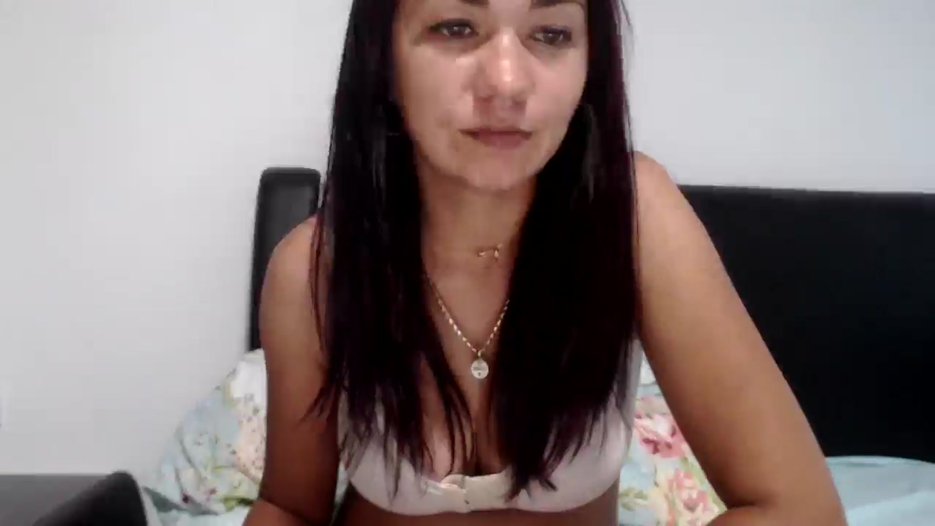 Gallery image thumbnail from Deeelicious's myfreecams stream on, 07/31/2024, 15:00 image 18 of 20