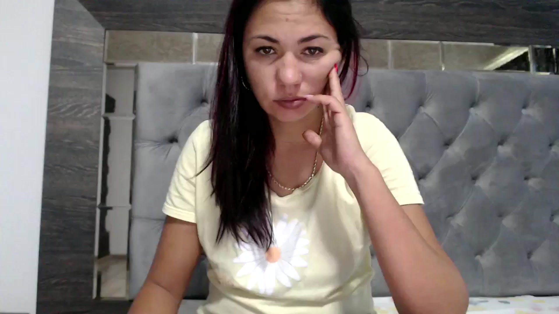 Gallery image thumbnail from Deeelicious's myfreecams stream on, 10/15/2024, 12:38 image 13 of 20