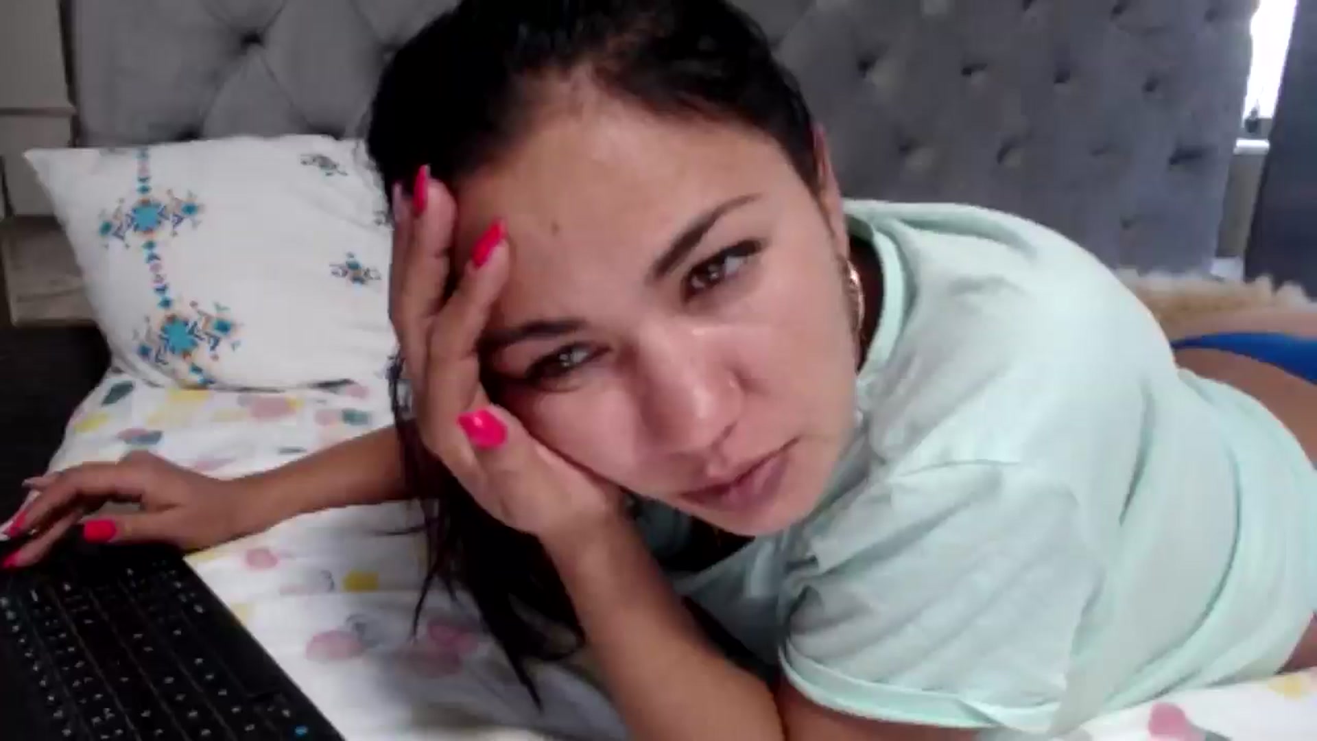 Gallery image thumbnail from Deeelicious's myfreecams stream on, 10/20/2024, 14:13 image 9 of 20
