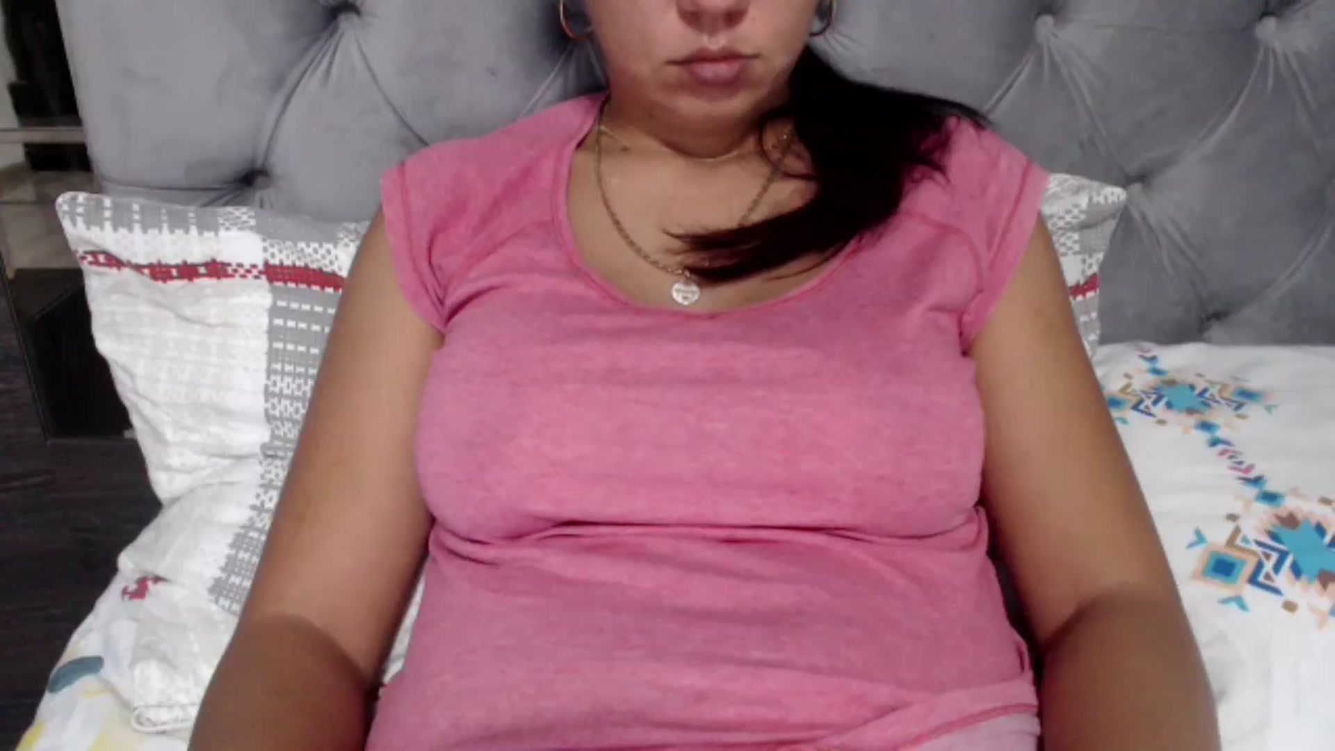 Gallery image thumbnail from Deeelicious's myfreecams stream on, 10/20/2024, 18:57 image 2 of 20