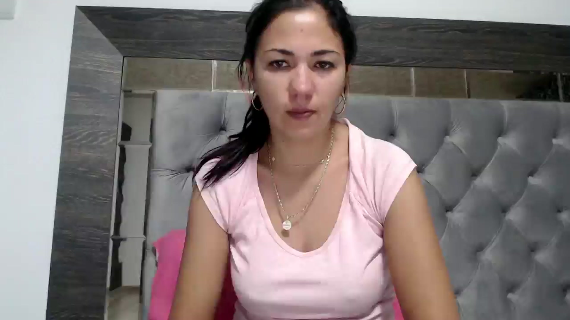 Gallery image thumbnail from Deeelicious's myfreecams stream on, 10/25/2024, 15:57 image 6 of 20