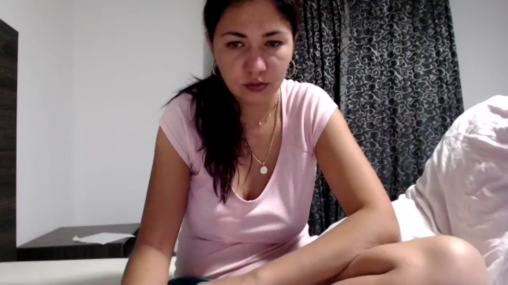 Gallery image thumbnail from Deeelicious's myfreecams stream on, 11/02/2024, 22:07 image 18 of 20