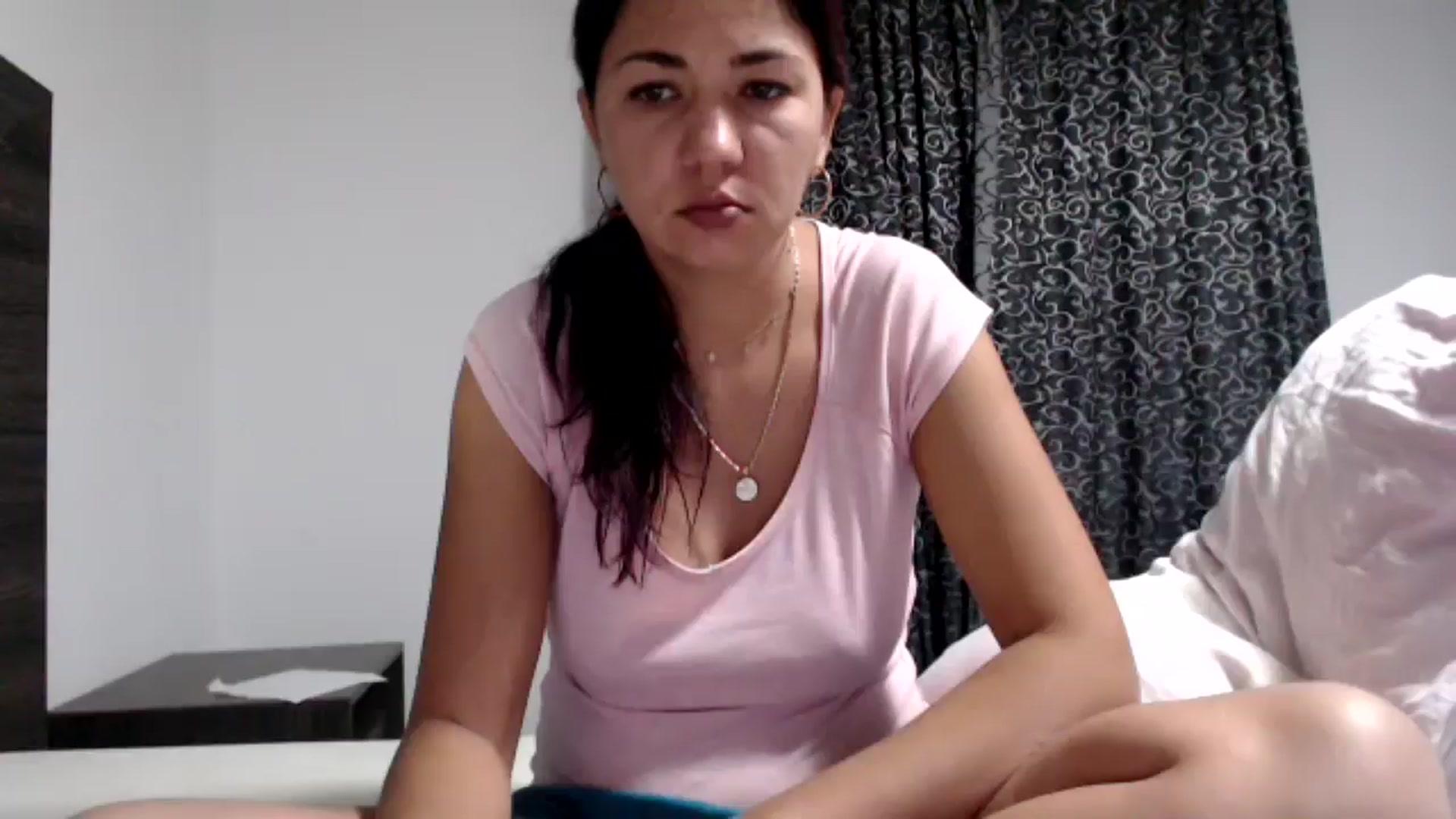 Gallery image thumbnail from Deeelicious's myfreecams stream on, 11/02/2024, 22:07 image 6 of 20