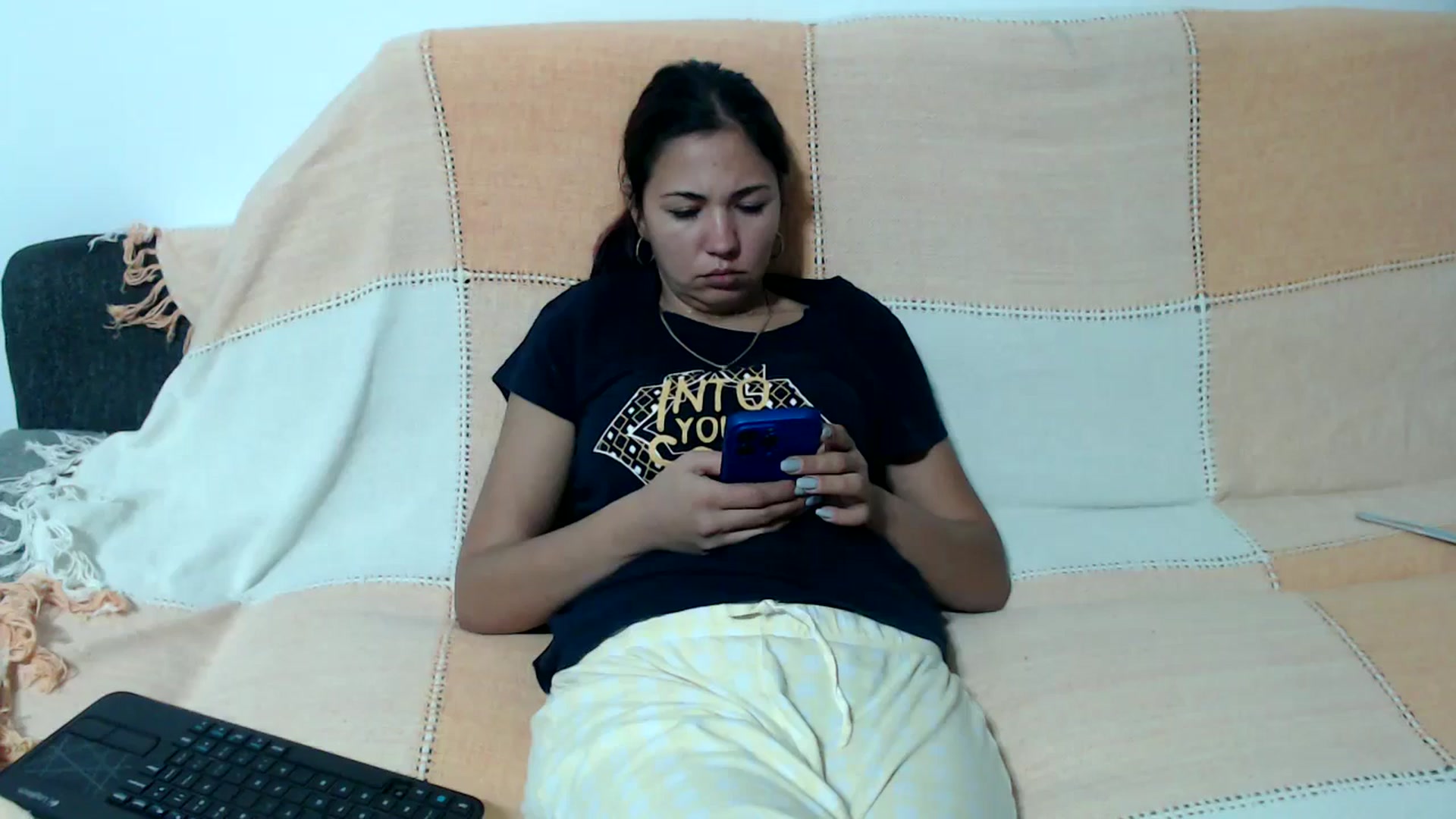 Gallery image thumbnail from Deeelicious's myfreecams stream on, 11/12/2024, 18:43 image 14 of 20