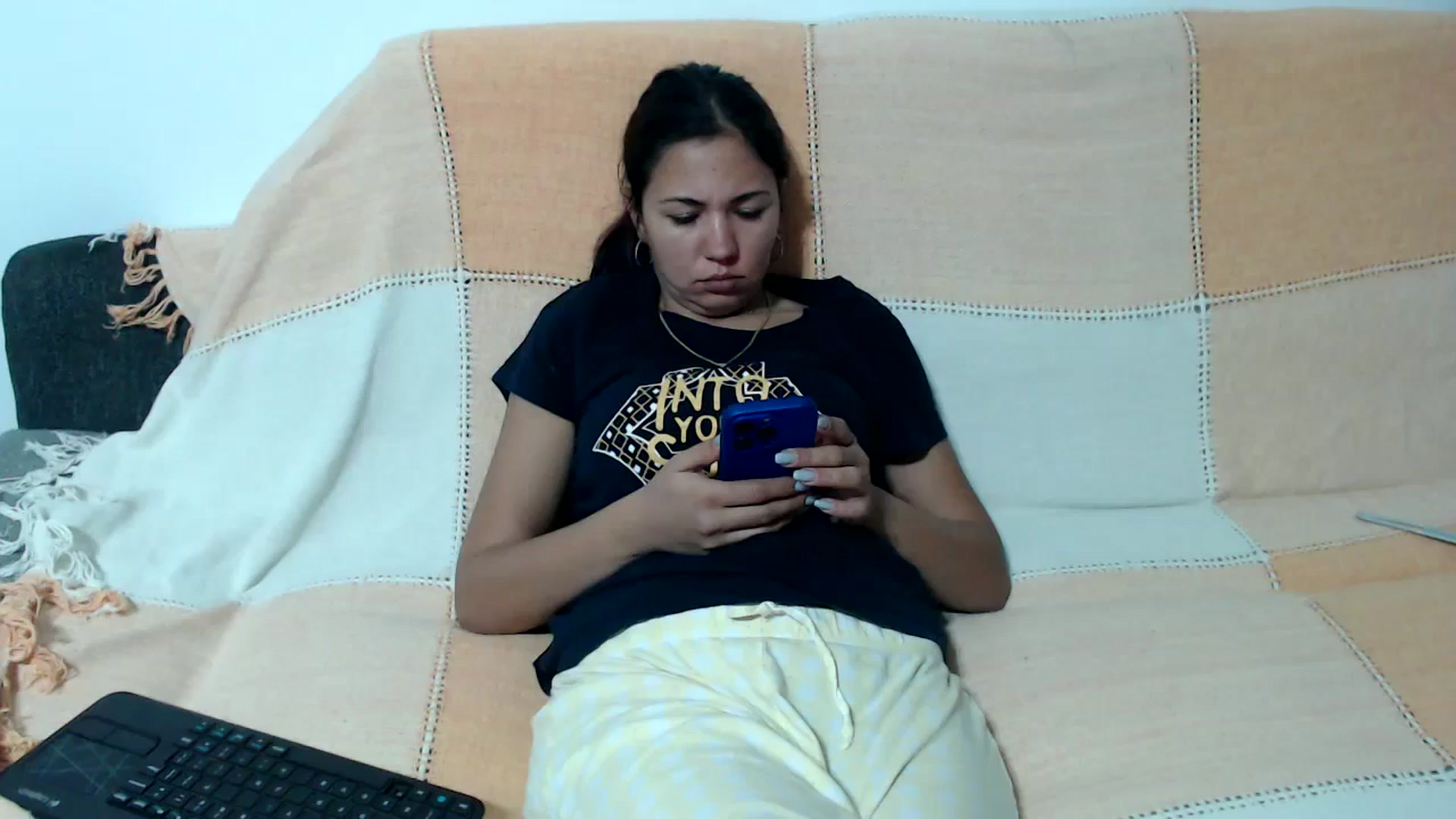 Gallery image thumbnail from Deeelicious's myfreecams stream on, 11/12/2024, 18:43 image 16 of 20