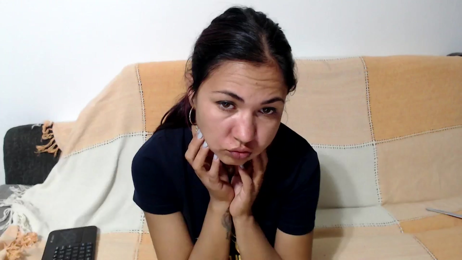 Gallery image thumbnail from Deeelicious's myfreecams stream on, 11/12/2024, 18:43 image 5 of 20