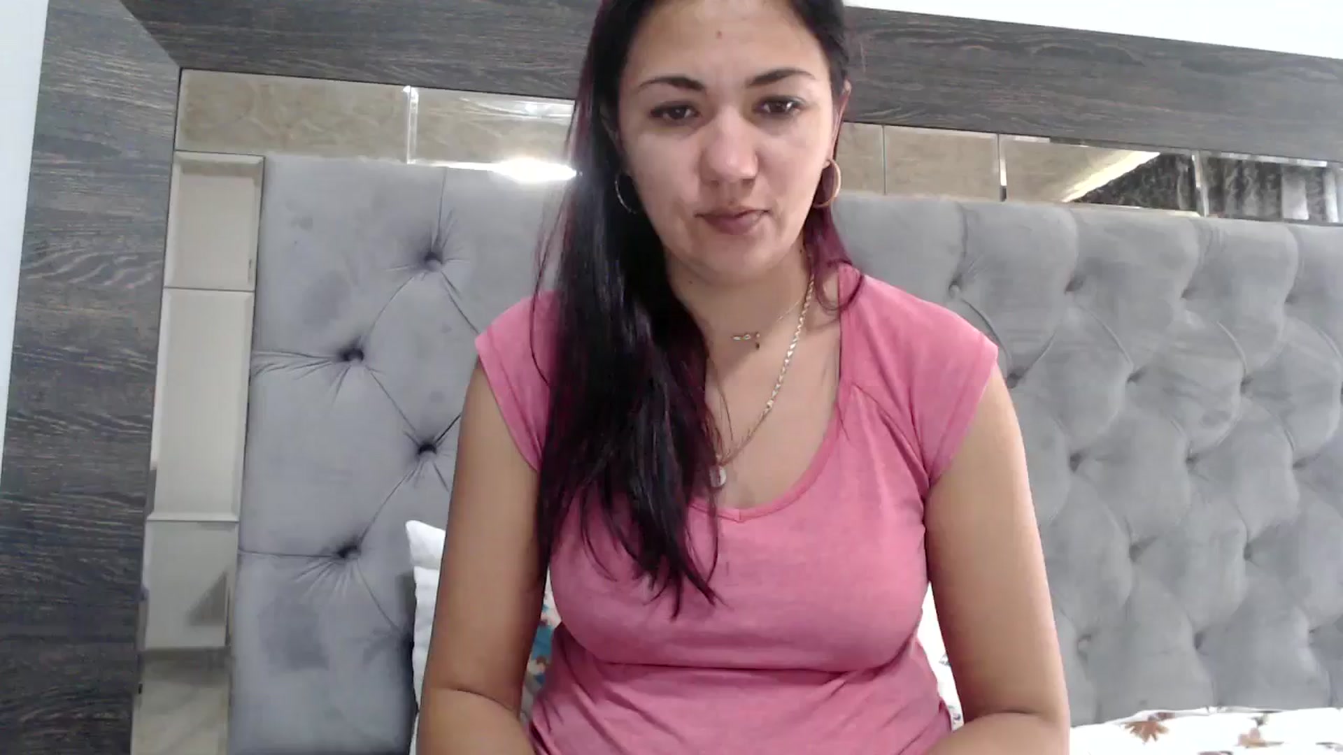 Gallery image thumbnail from Deeelicious's myfreecams stream on, 11/18/2024, 11:59 image 9 of 20