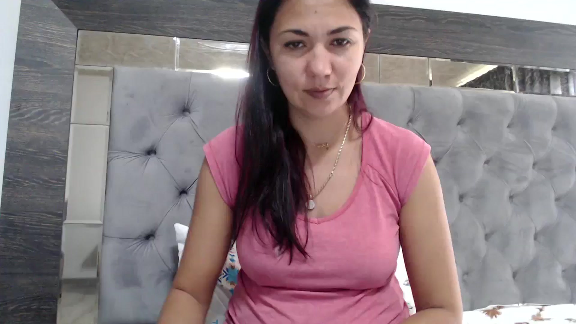 Gallery image thumbnail from Deeelicious's myfreecams stream on, 11/18/2024, 11:59 image 10 of 20