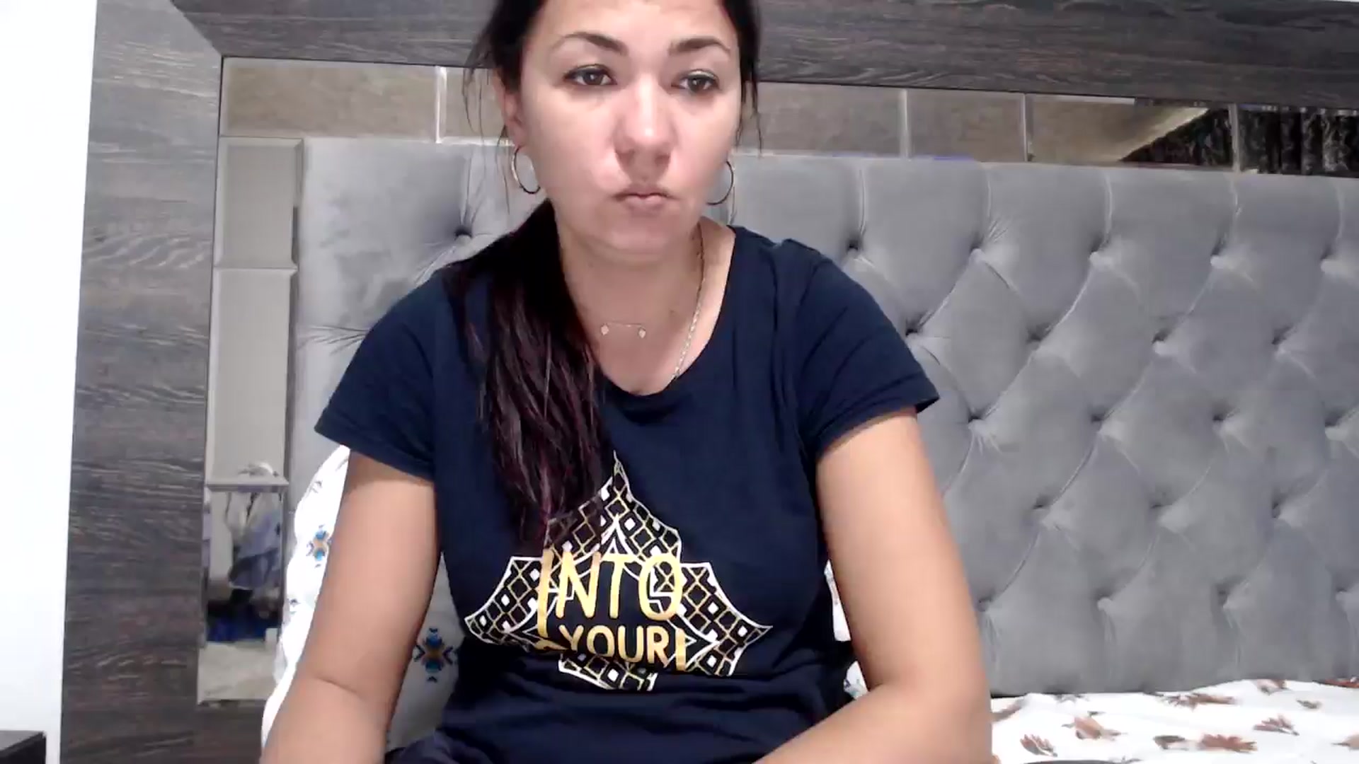 Gallery image thumbnail from Deeelicious's myfreecams stream on, 11/22/2024, 12:48 image 2 of 20